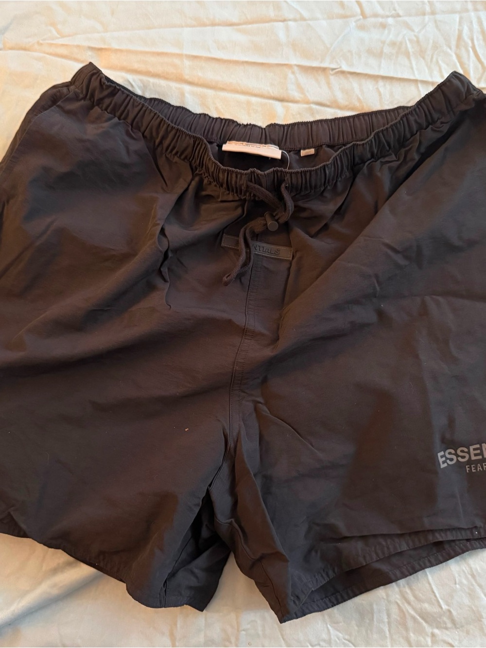 ESSENTIALS Nylon shorts back pocket xxl
